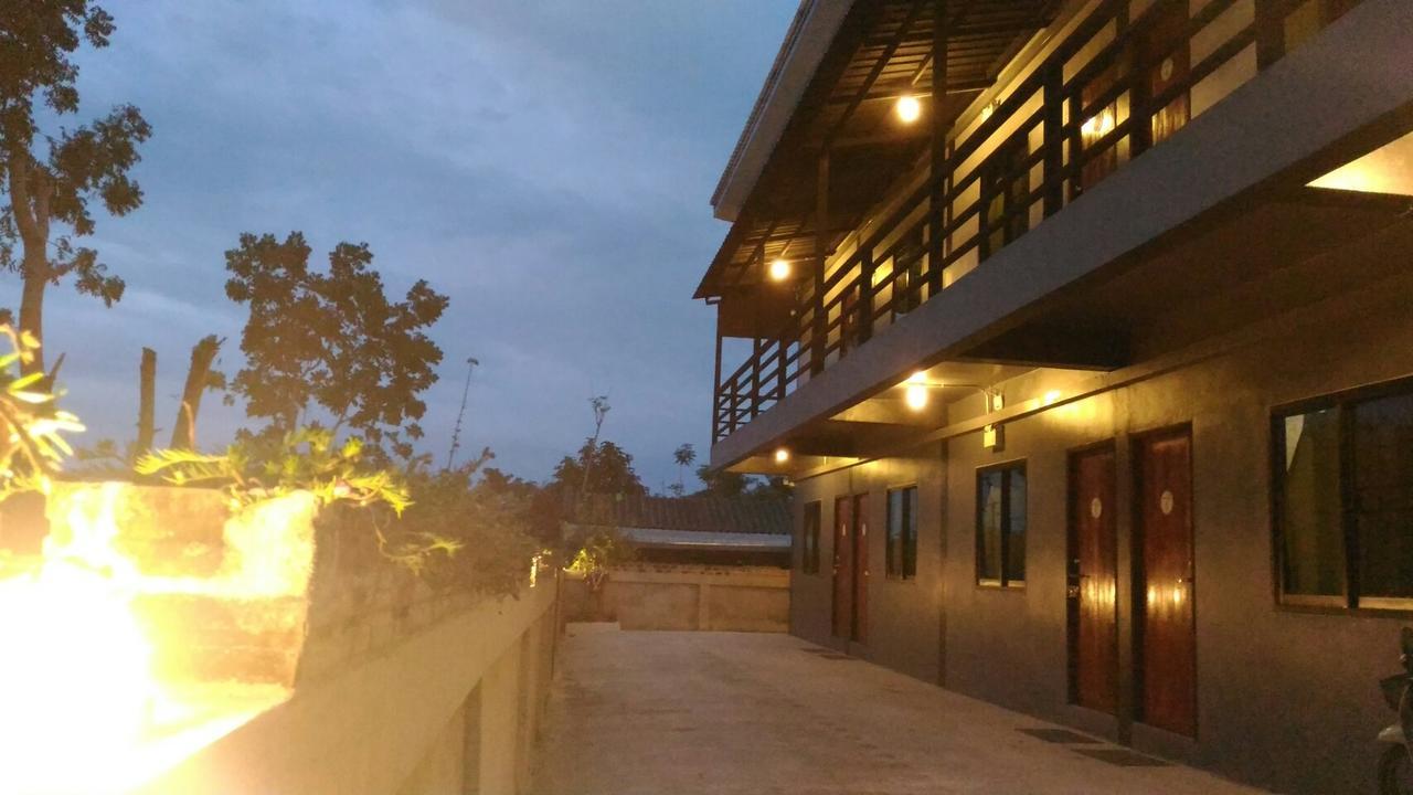 Bedtime Story Hotel Mae Sai Exterior photo