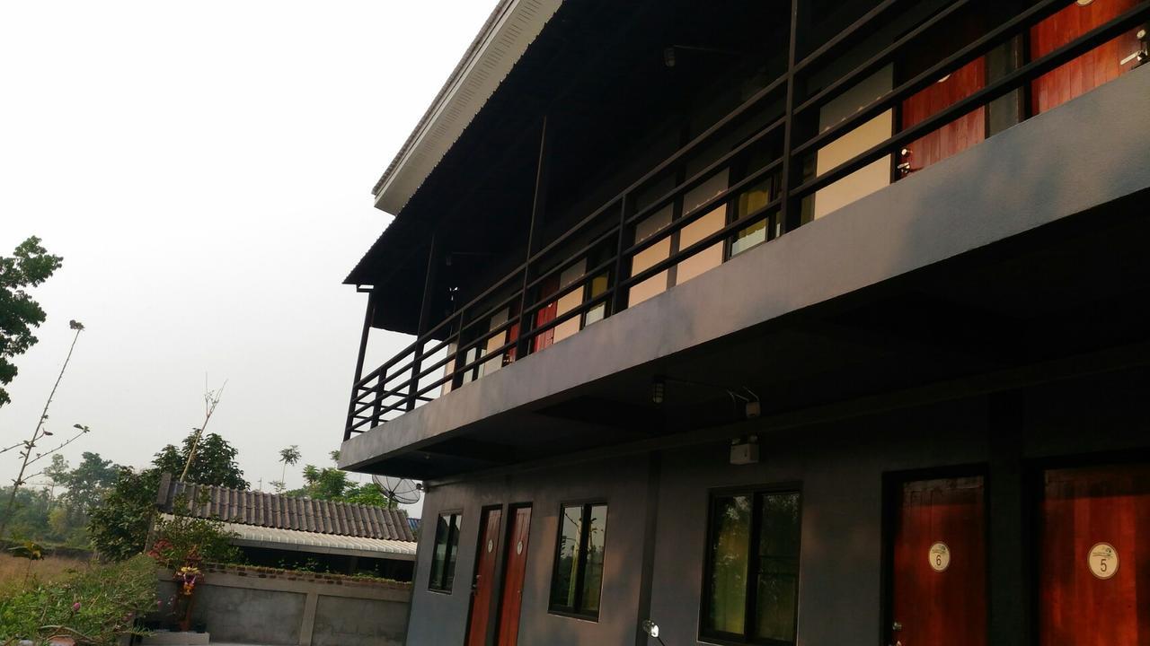 Bedtime Story Hotel Mae Sai Exterior photo