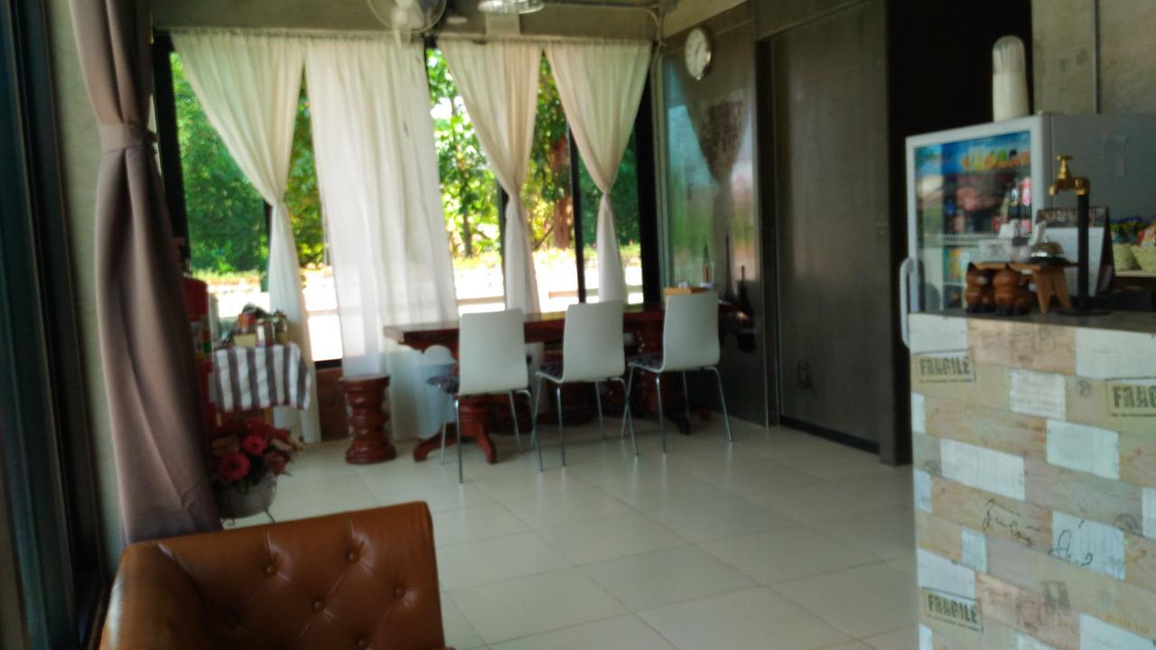 Bedtime Story Hotel Mae Sai Exterior photo