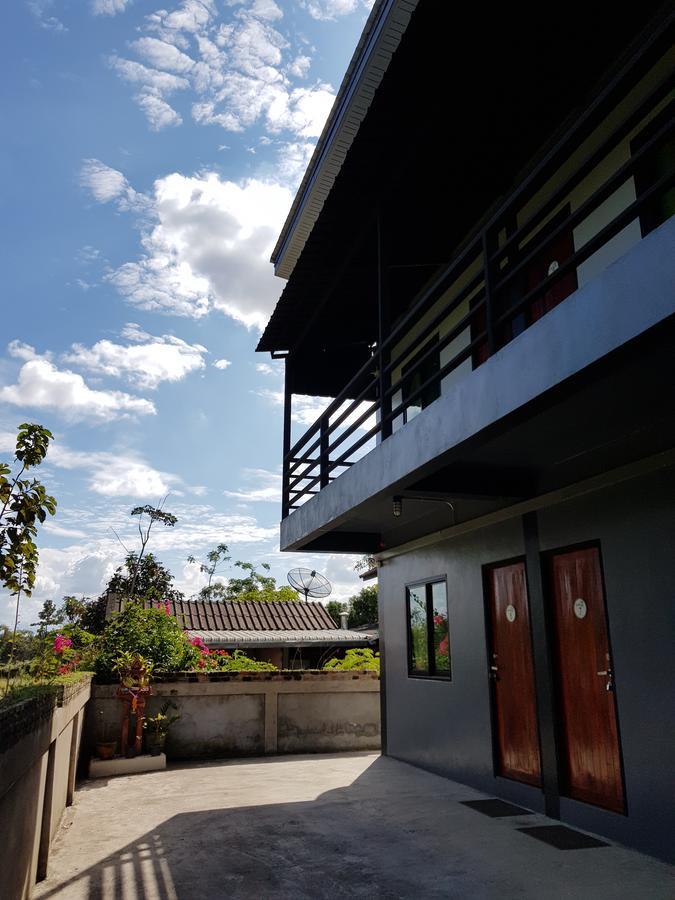Bedtime Story Hotel Mae Sai Exterior photo